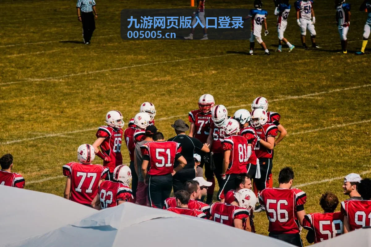 九游网页版入口登录在电脑与手机浏览器上的打开效果示意